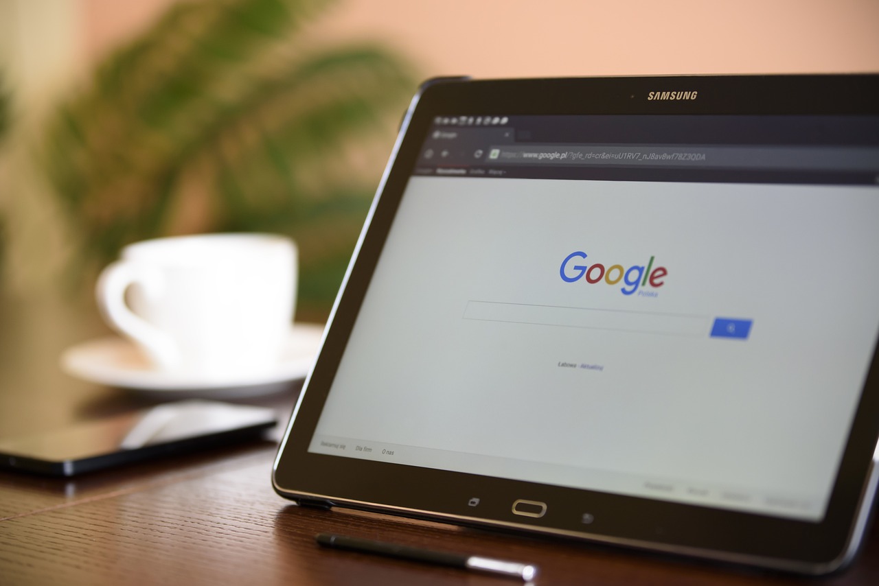 Domenii cu diacritice vs. fără diacritice – ce alegi pentru site-ul tău?